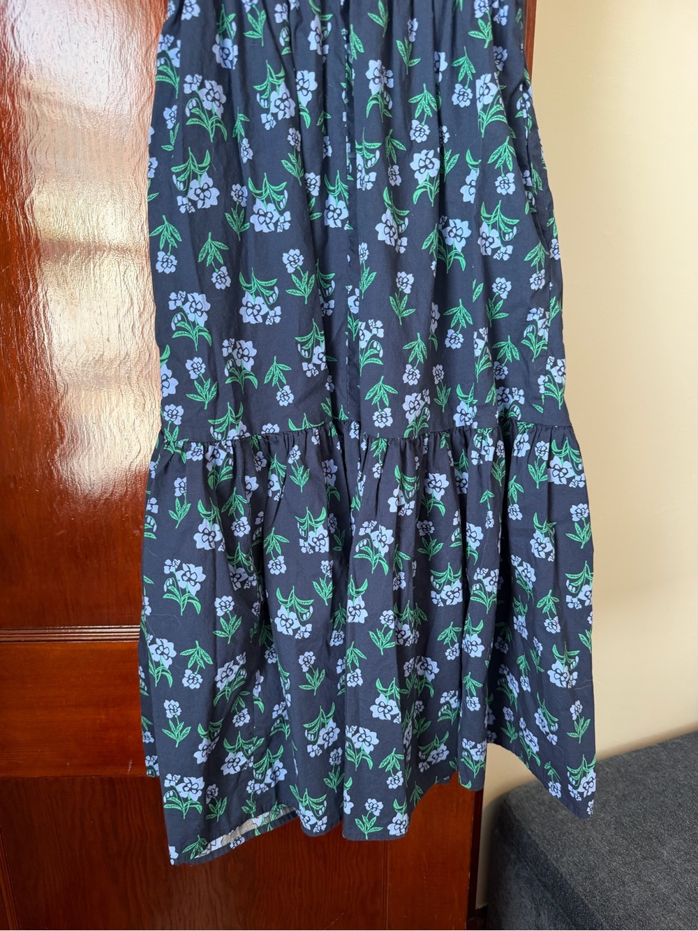 J.Crew Navy Floral Puff Sleeve Tiered Midi Dress Size 0 - Picture 7 of 8